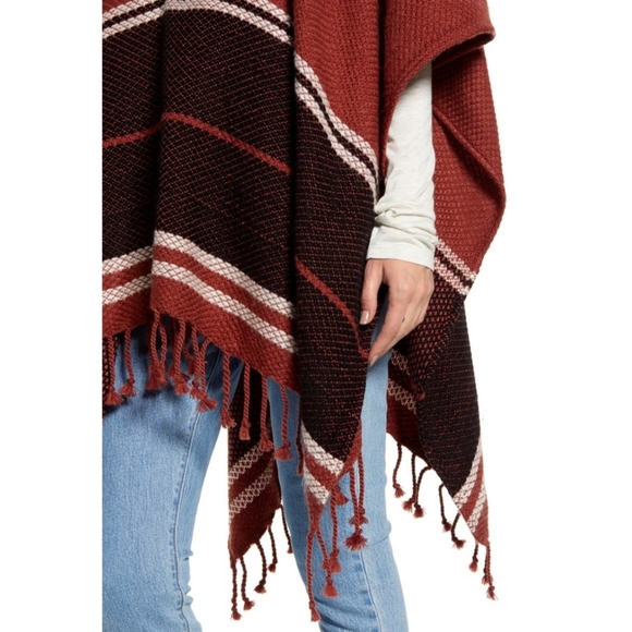 NWT Treasure & Bond Stripe Fringe Poncho - Picture 3 of 6